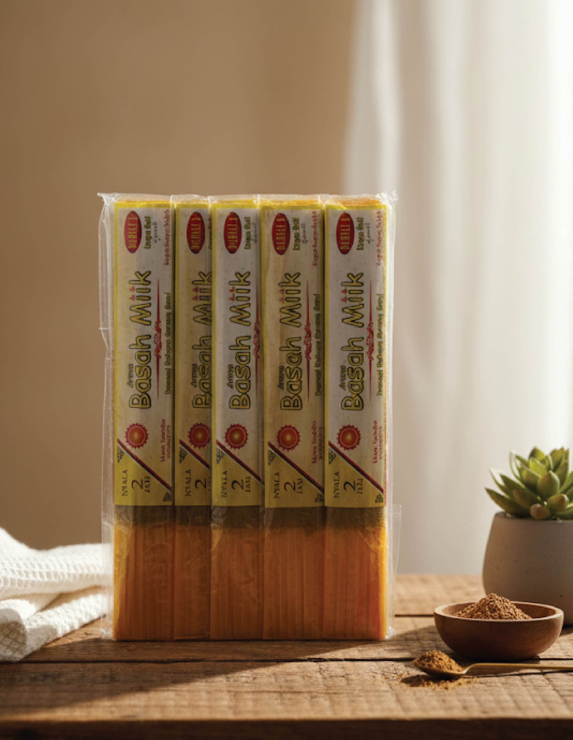 Dupa Basah Hand Roll